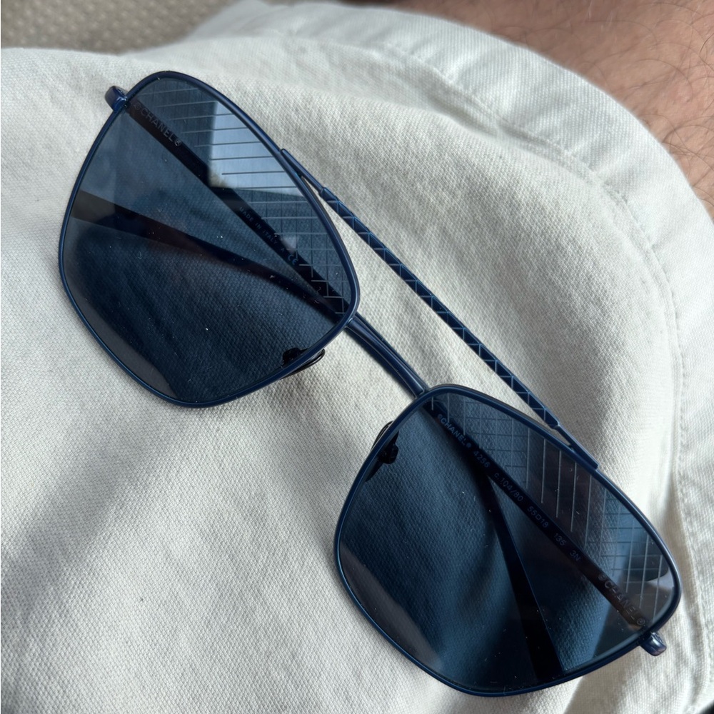 Chanel Sunglasses CH4256